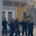 Studentët ngrihen në protestë, “blindohet” nga efektivët Ministria e Arsimit