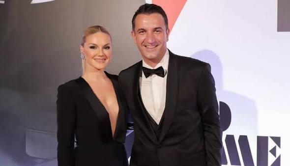 Ajola Xoxa mbërrin në burgun e Fierit, viziton Erion Veliajn pas transferimit