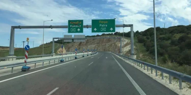 Autostrada Janinë–Kakavijë përfundon në 2029, udhëtimi drejt kufirit shqiptar do të shkurtohet në 40 minuta