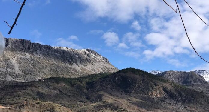 Kushte atmosferike të qëndrueshme, parashikimi i motit për ditën e sotme