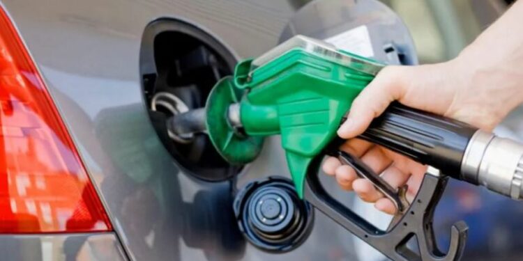 Bordi ndryshon sërish çmimet e karburanteve, ja me sa do të tregtohen nafta dhe benzina
