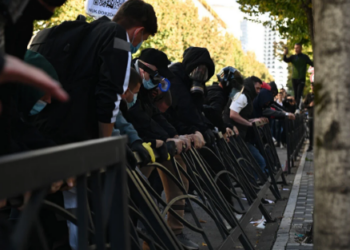 “I kanë bo llogaritë gabim”, tifozët e Partizanit i bashkohen protestës studentore