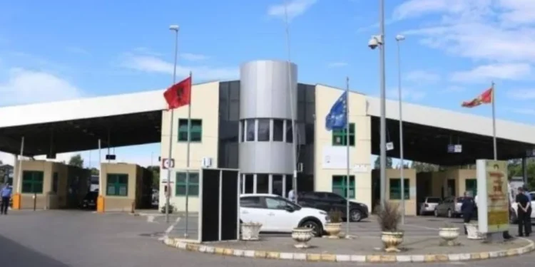I kërkuar nga Spanja për vjedhje me dhunë, arrestohet në Muriqan 31-vjeçari